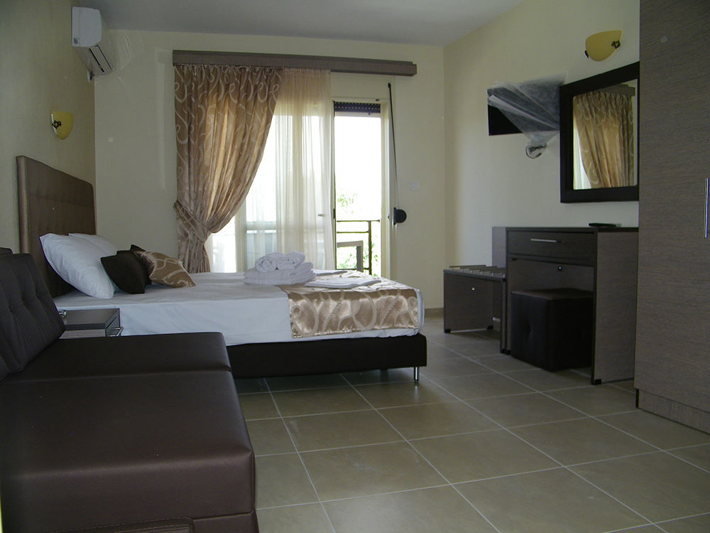 Apartamento Castro deluxe Toroni Exterior foto