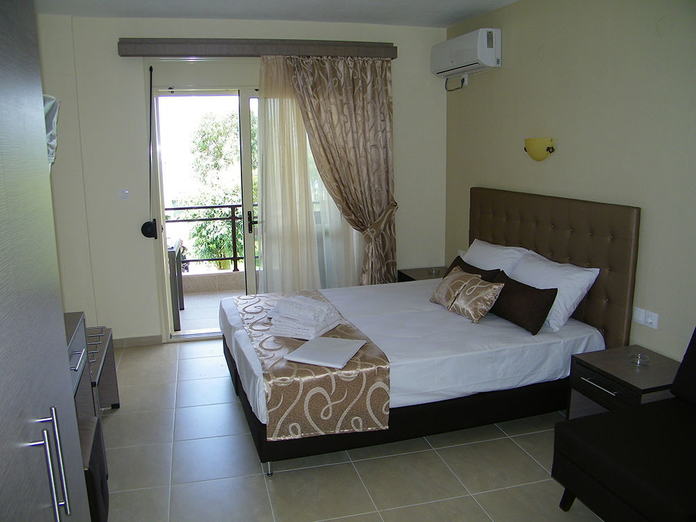 Apartamento Castro deluxe Toroni Exterior foto